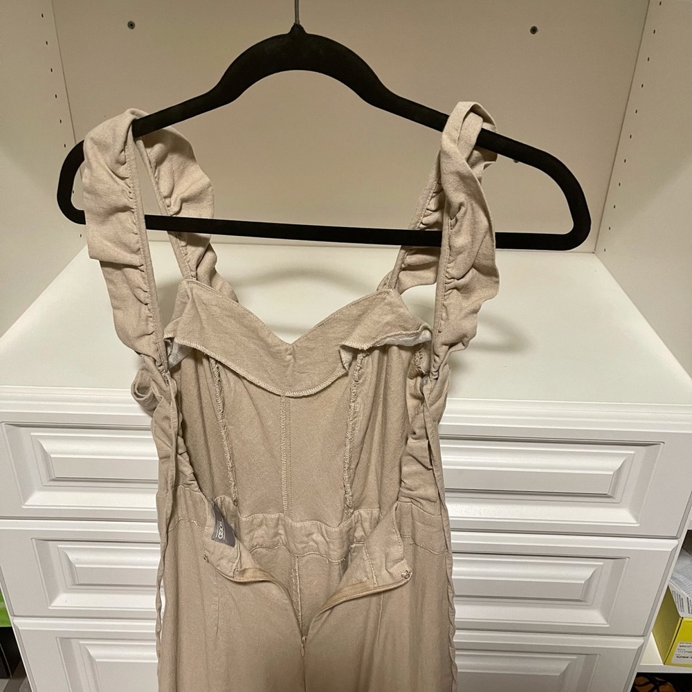 ASOS size 6 - Picture 4 of 6